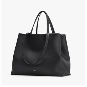 NEW Cuyana Classic Easy Tote in Black Pebbled Leather NWT*